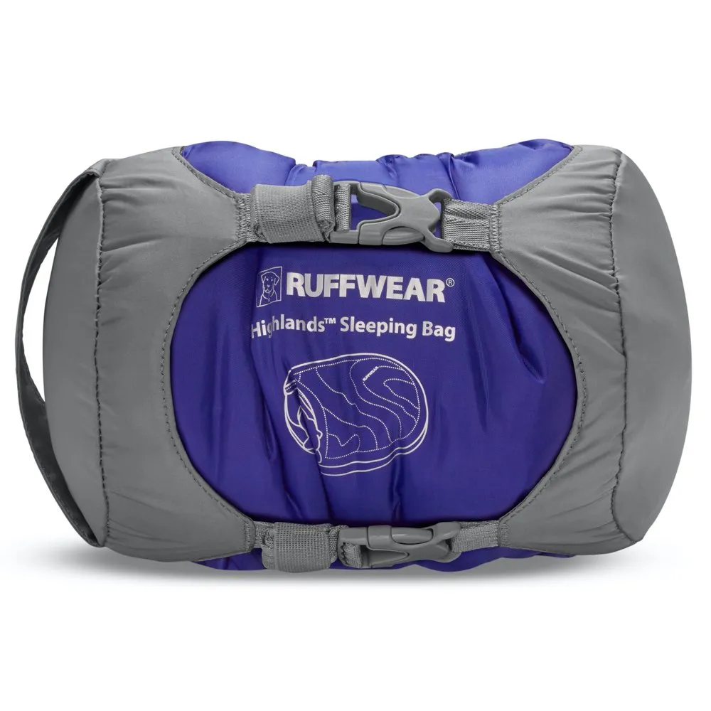 Ruffwear Highlands Lightweight Sleeping Bag Dog Bed