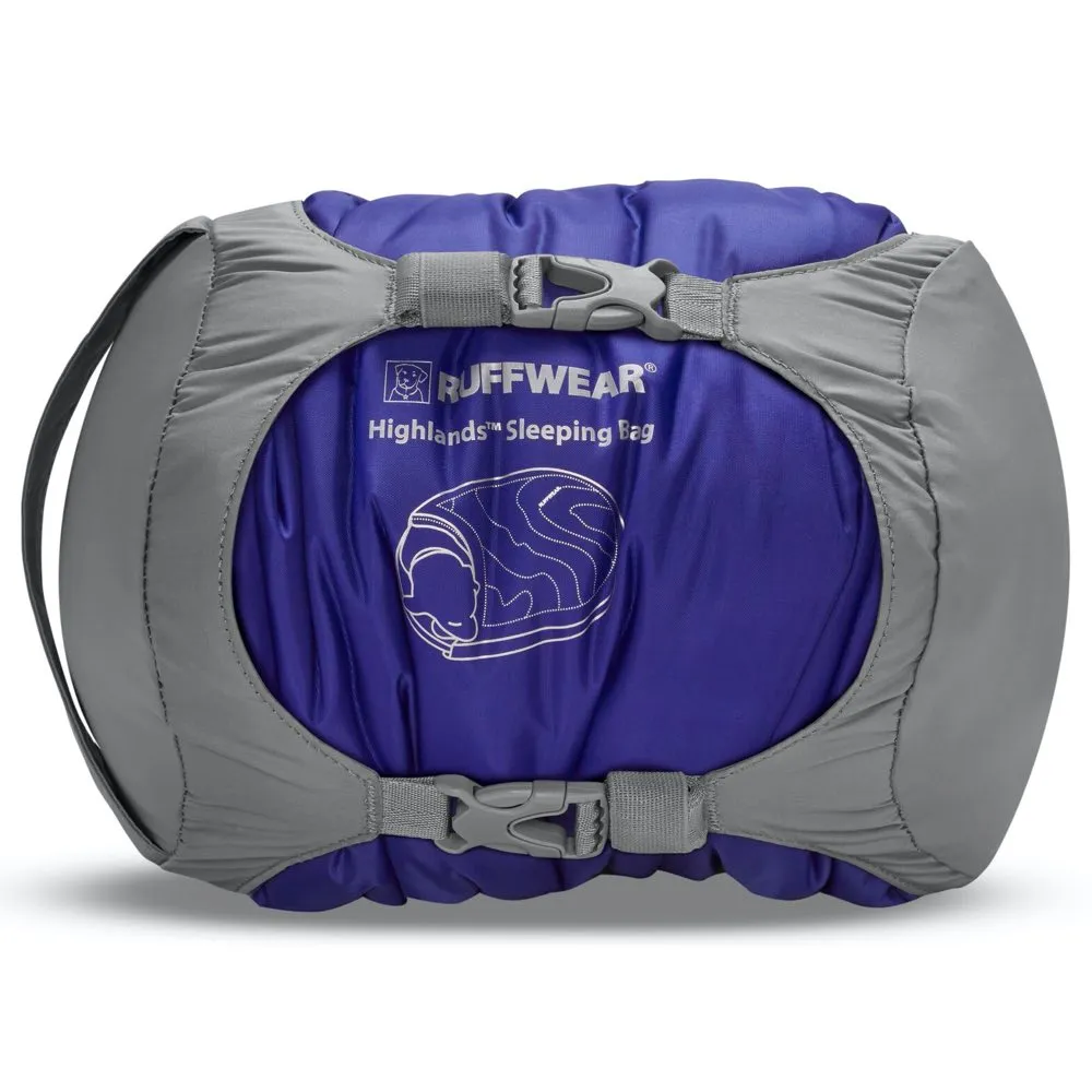 Ruffwear Highlands Lightweight Sleeping Bag Dog Bed