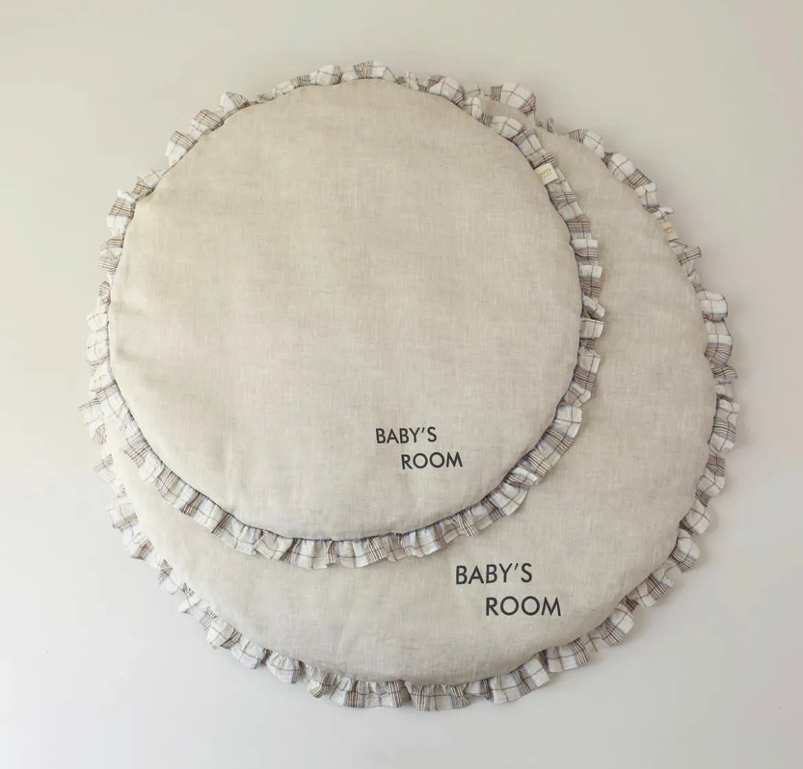 Sandy Round Pet Mat